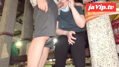 fc2ppv-4636385 - 【無修正】公園でドキドキ露出セックス！オマンコいっぱい開けて膣穴を観察！（前編）