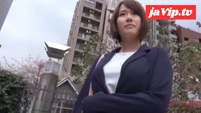 fc2ppv-4629908 - 我を忘れて肉棒にすがる人妻さん♡ごく普通の奧さんに大人のオモチャのモニターを依頼してみた！　その1