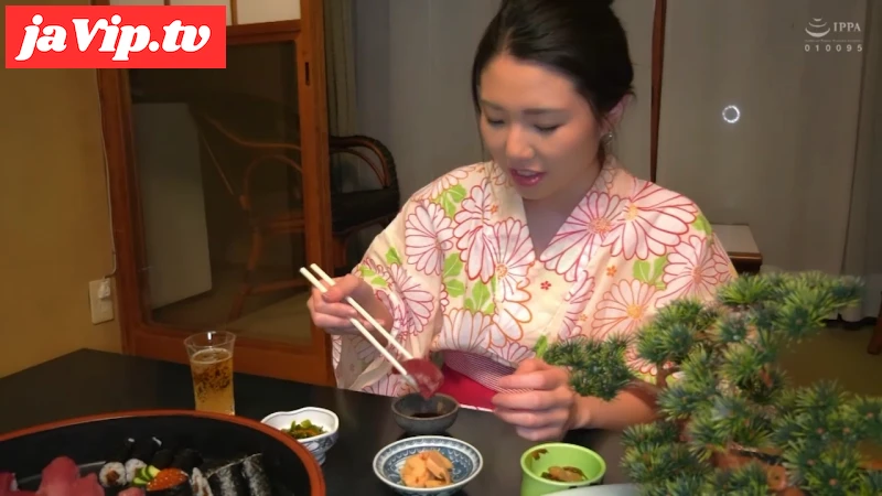 fc2ppv-4615187 - 中出し人妻不倫旅行。禁断、だが燃え上がる浴衣姿で乱れるsex三昧の旅行日記。【瀬名ひかり編】　③ - FC2PPV動画をオンラインで視聴 - jaVip