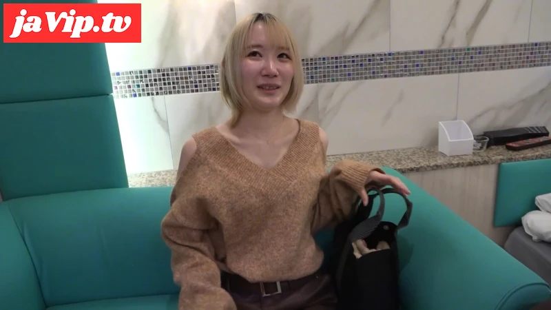 fc2ppv-4616434 - 常連客がギャルなデリヘル譲を指名してラブホテルでお店に内緒の裏オプ交渉！！ - FC2PPV動画をオンラインで視聴 - jaVip