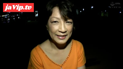 fc2ppv-4609701 - M872G11 「男優とのエッチってどんな感じなんだろー」とAV出演のきっかけを語る熟女の初撮り変態SEX