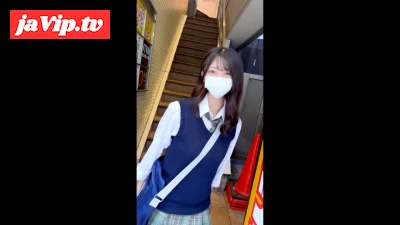 fc2ppv-4607468 - 【話題作】炎上＆活動休止中　18歳アイドル研修生。反省の色一切無しでFC2出演　禁断の映像初公開。