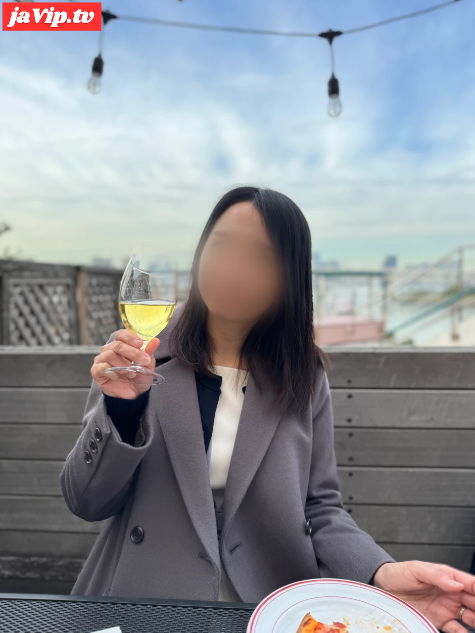 fc2ppv-4602089 - 【限定10本＆完全顔出し】**の三者面談後に内緒で3P 〜３Pは突然に〜「凄いです。。目が開けられない。。」※レビュー特典あり - FC2PPV動画をオンラインで視聴 - jaVip