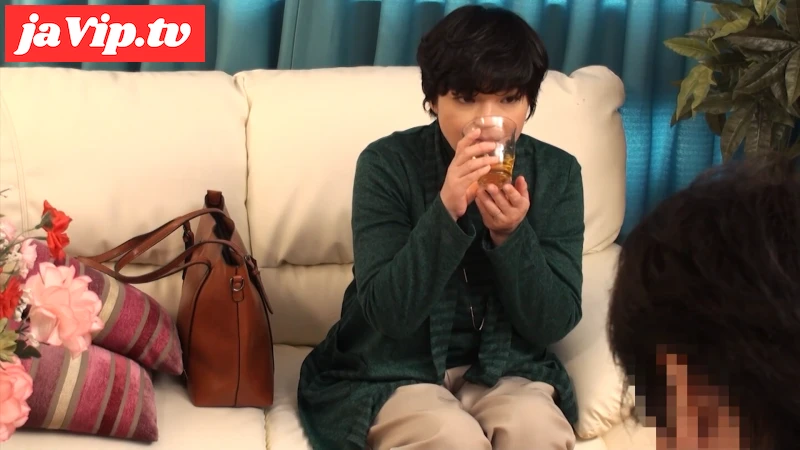 fc2ppv-4587048 - 「ちょっと待って一旦ストップ\!」知り合いの旦那のエステに行ったらオイルマッサージ中に口説かれて、イカされまくり妻！　その8 - FC2PPV動画をオンラインで視聴 - jaVip