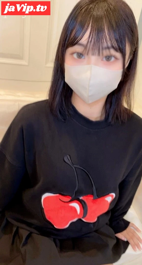 fc2ppv-4591932 - 【先行公開】アイドル顔パッチリ目ちゃん　困り果てお●もらえるよ。言われるがまま脱がされて… - FC2PPV動画をオンラインで視聴 - jaVip