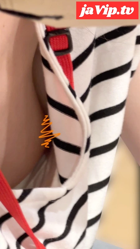 fc2ppv-4589147 - 【店員個撮㉚】2名の店員さん!!/意外な!?巨乳店員さんの胸チラ＆食い込みパンチラ/真面目な店員さんの胸チラ - FC2PPV動画をオンラインで視聴 - jaVip
