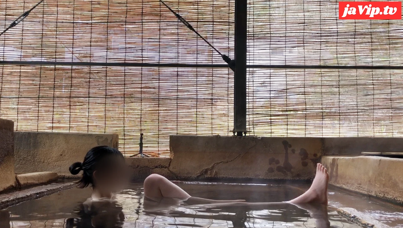 fc2ppv-4587066 - 温泉旅館の混浴露天風呂 - FC2PPV動画をオンラインで視聴 - jaVip