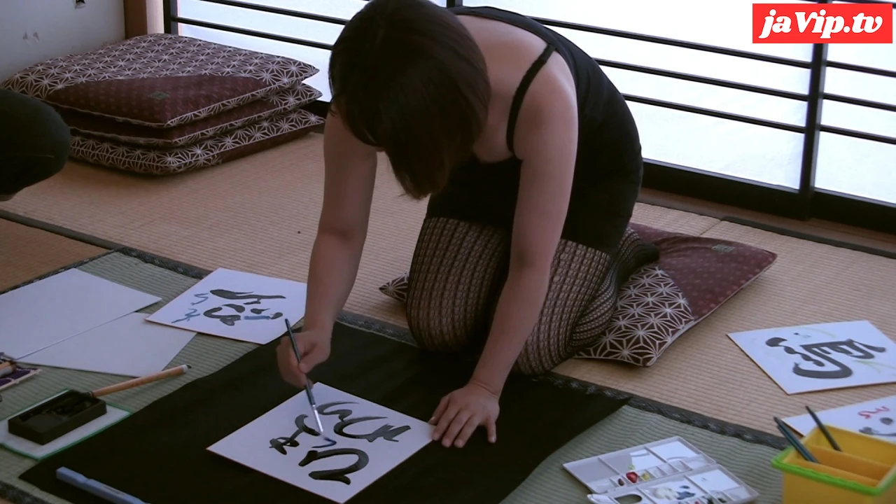 fc2ppv-4576828 - 【書道家】セクシーな先生とエッチな書道教室。熟女マンコに他人棒をズコバコSEX。 - FC2PPV動画をオンラインで視聴 - jaVip