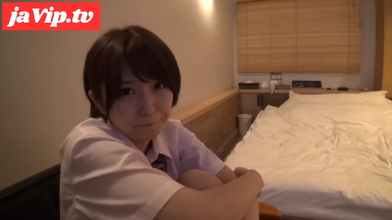 fc2ppv-4569009 - 制服**が早漏彼氏に我慢できずSNSで浮気相手を探してハメ撮り♡かわいい顔した天使のような小悪魔ちゃん♡ - FC2PPV動画をオンラインで視聴 - jaVip