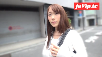 fc2ppv-4569368 - スタイルが良い人妻をナンパしたらAV男優に興味津々！欲求不満解消sexでしっかり中出しフィニッシュ！中出しに喜ぶ美人妻！