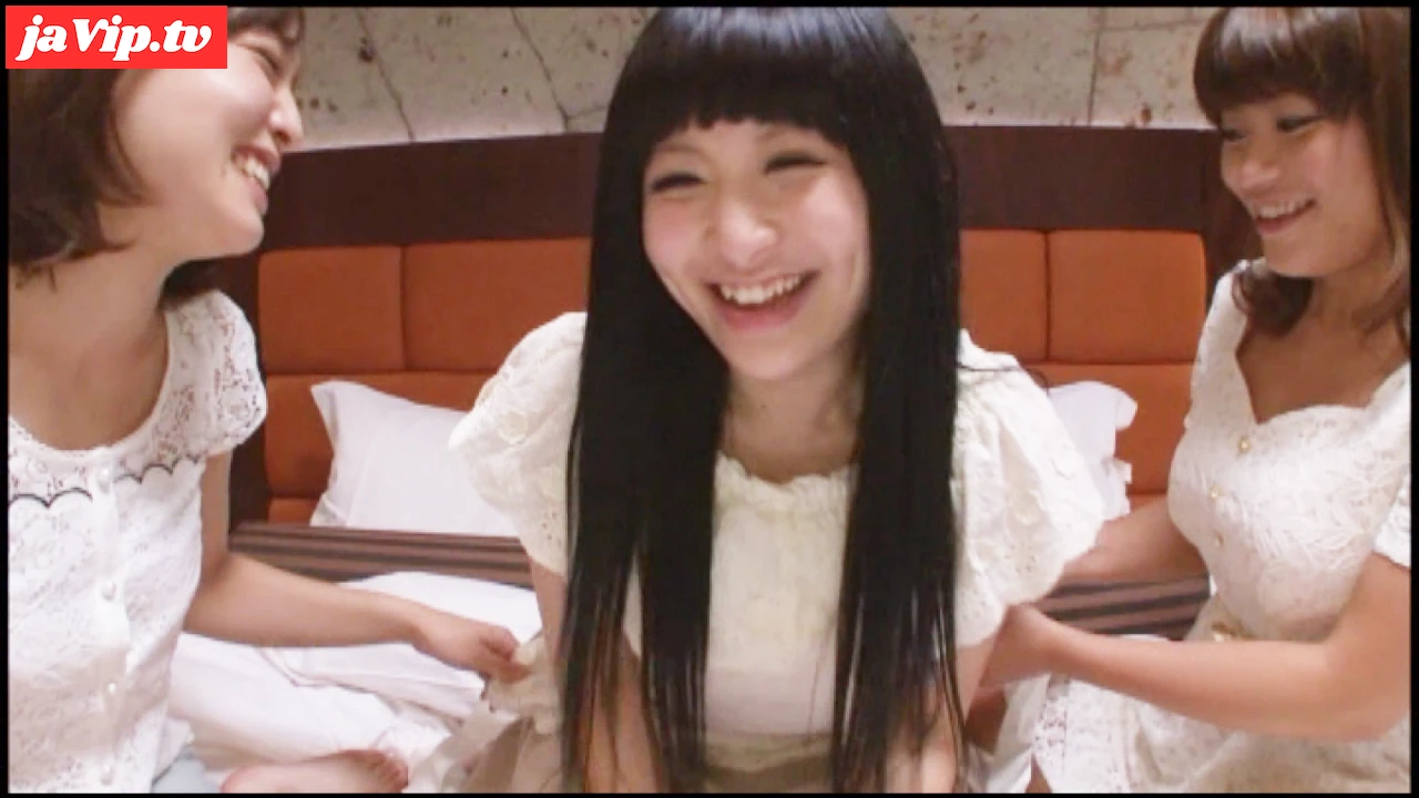 fc2ppv-4556132 - 【素人】なんと自分のエッチがメンバーの二人に見られていた！ムラムラして４Pに発展ｗｗ - FC2PPV動画をオンラインで視聴 - jaVip