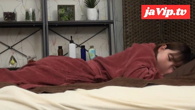 fc2ppv-4556004 - 【素人*】激カワ美乳美**。入社した彼女は、マッサージ体験をするも…。→結局エッチなことされる。