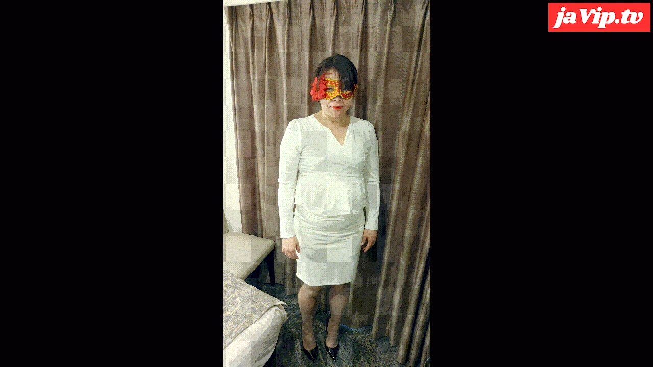 fc2ppv-4544768 - おまとめ版【経理課長は豊満マゾ熟女Vol.30①】会社帰りのホワイトスーツ姿で着衣プレイ 電マ責めで大量潮噴きからの生挿入＆中出しFuckでよがり狂う四十路豊満マゾ熟女の痴態 - FC2PPV動画をオンラインで視聴 - jaVip