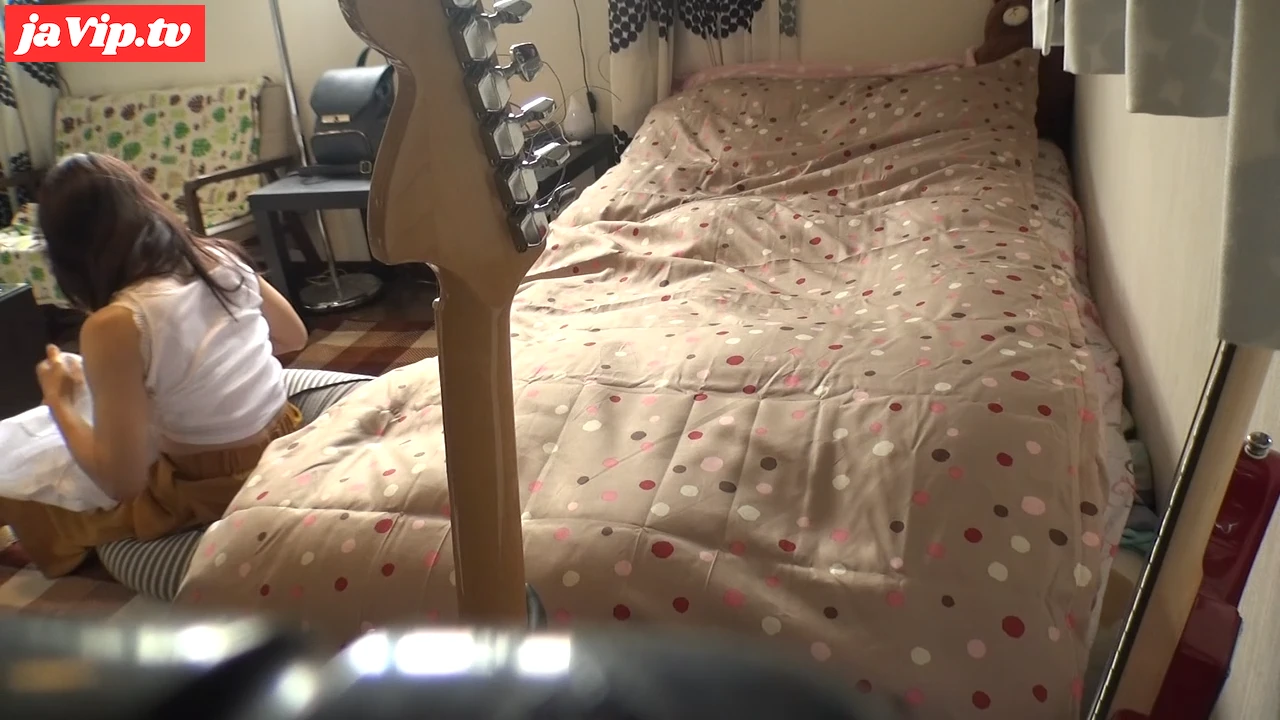 fc2ppv-4542705 - 【個撮】スレンダーボディの貧乳美女。一人きりでムラムラして淫乱オナニーに没頭しちゃってます。 - FC2PPV動画をオンラインで視聴 - jaVip