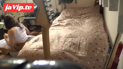 fc2ppv-4542705 - 【個撮】スレンダーボディの貧乳美女。一人きりでムラムラして淫乱オナニーに没頭しちゃってます。