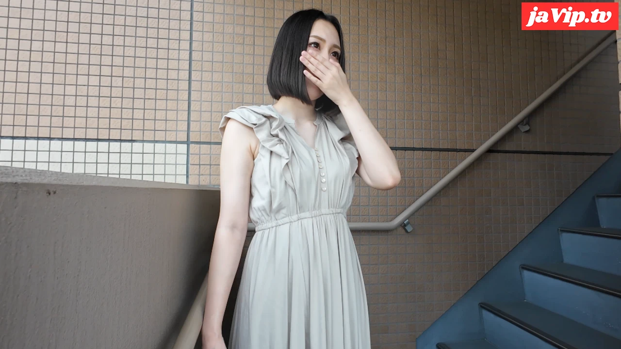 fc2ppv-4532972 - 【本編顔出し】ハプバーで出会ったショートボブで美しい瞳が印象的な隠れ巨乳（陥没乳首）の若妻ERIKAさん　旦那様が出張中に初めての貸出プレイ　　レビュー特典あり - FC2PPV動画をオンラインで視聴 - jaVip