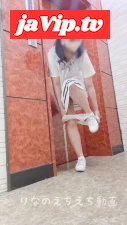 fc2ppv-4547131 - 【**大②りなのえちな露出】人がいつ来るかわからないエレベーター前でちっぱい出して露出オナニーしてたらオナニー中に何人も人が来て…ギリギリ回避でドキドキオナニーでした…