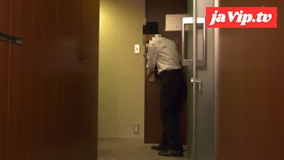 fc2ppv-4545558 - 風俗で働いてるのが元同僚にバレた！？美人な元同僚となんだかんだで本気のガチ膣ドンsex！！　その10