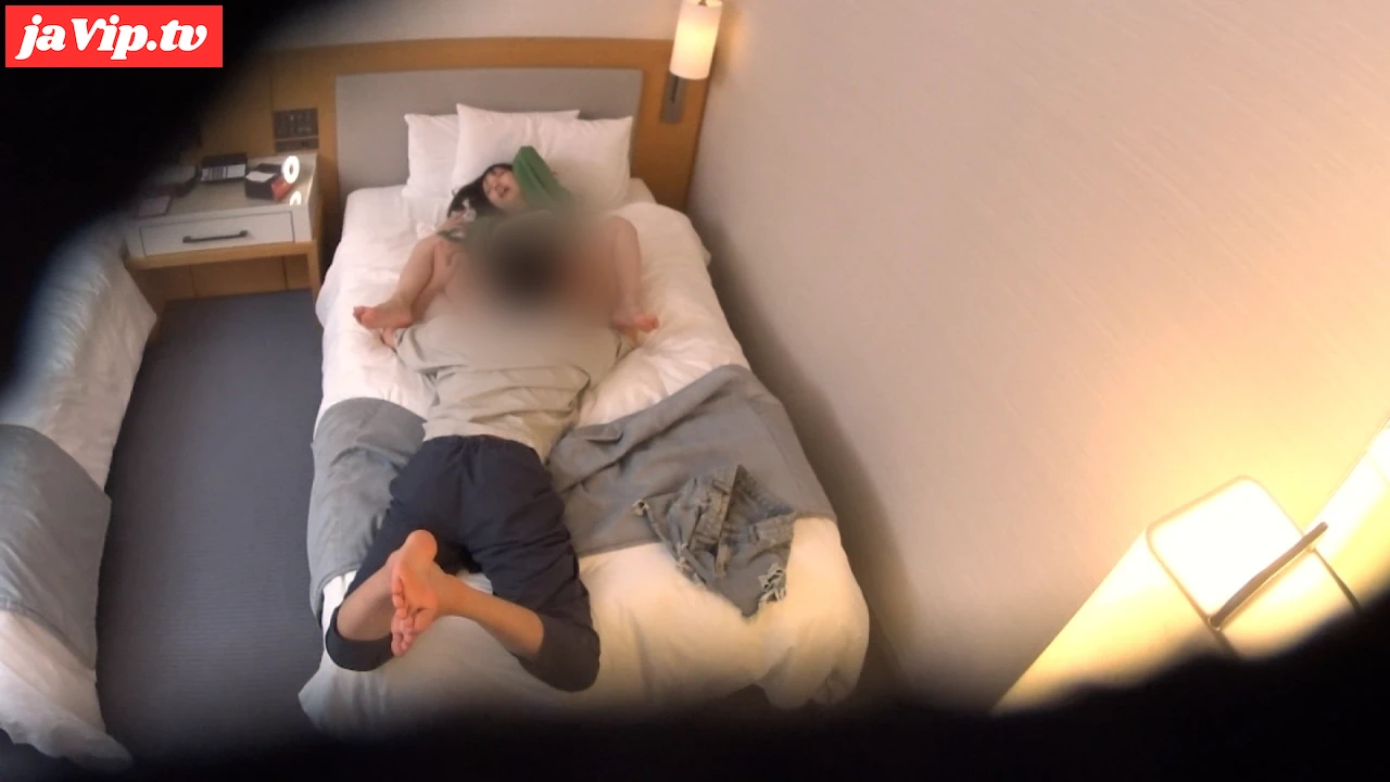 fc2ppv-4542347 - 【個撮】スレンダーボディの清楚系美人OL。カメラの前で濃厚SEXに溺れて大絶頂しちゃってます。 - FC2PPV動画をオンラインで視聴 - jaVip