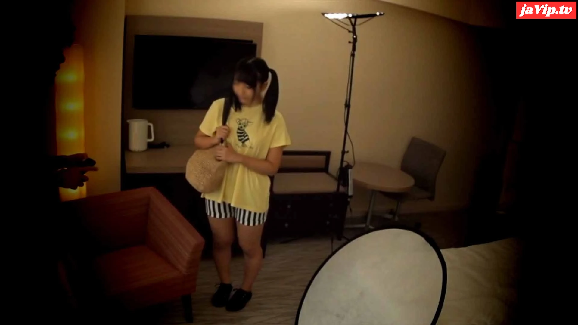 fc2ppv-4525170 - 【巨乳】小柄な童顔の巨乳コスプレイヤー　ふわふわおっぱいを撮影されながら生ハメされる - FC2PPV動画をオンラインで視聴 - jaVip