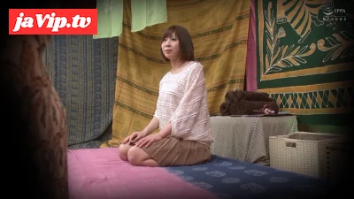 fc2ppv-4522675 - エロい体に***チンポを使ったマッサージも♡胸を揺らして乱れる人妻！　その3