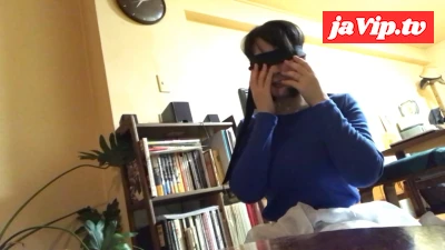 fc2ppv-4520463 - 【爆乳】【3P】おっとり系Gカップの爆乳人妻が3Pで上下の口に大量に精*を注がれながらハメ撮りされる【期間限定】