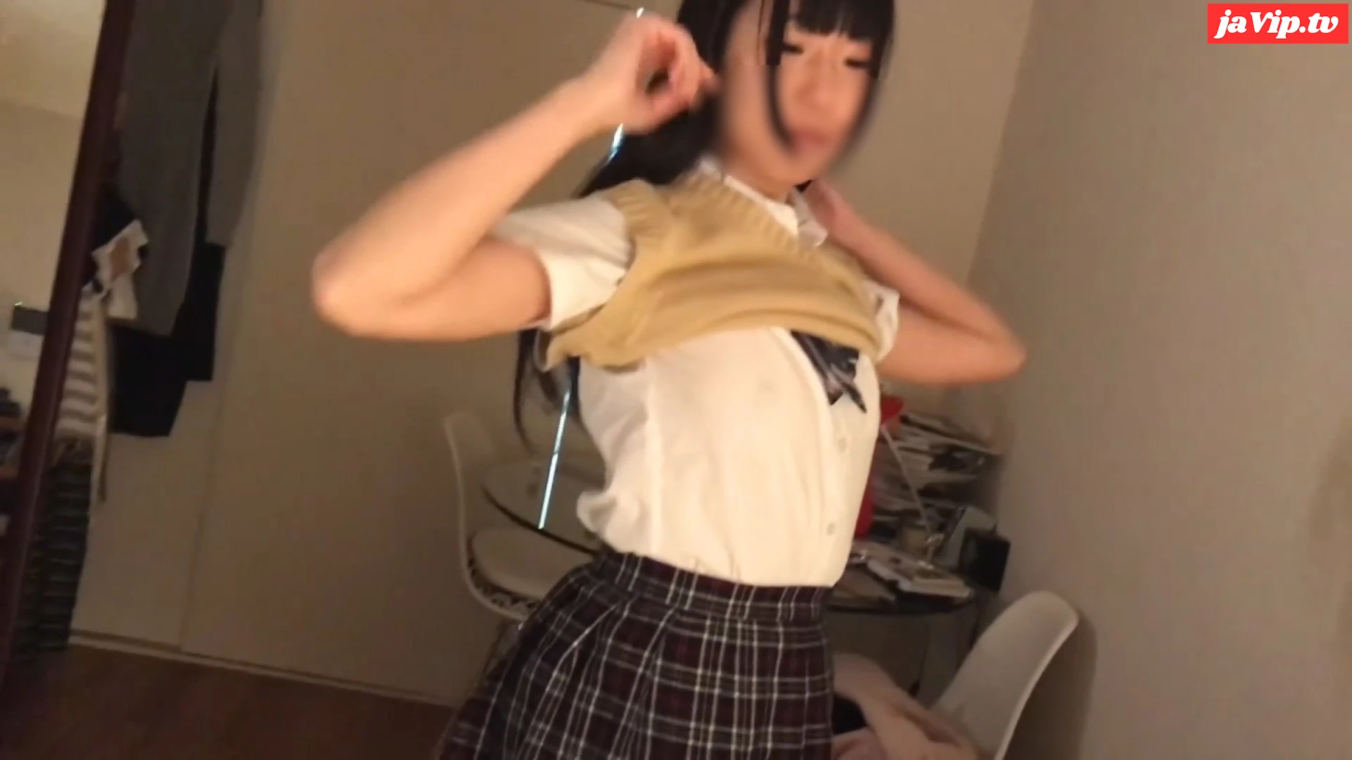 fc2ppv-4520370 - アイドル顔負けの19歳黒髪　使ってた制/服に生着替えしてそのまま中出しSEX - FC2PPV動画をオンラインで視聴 - jaVip