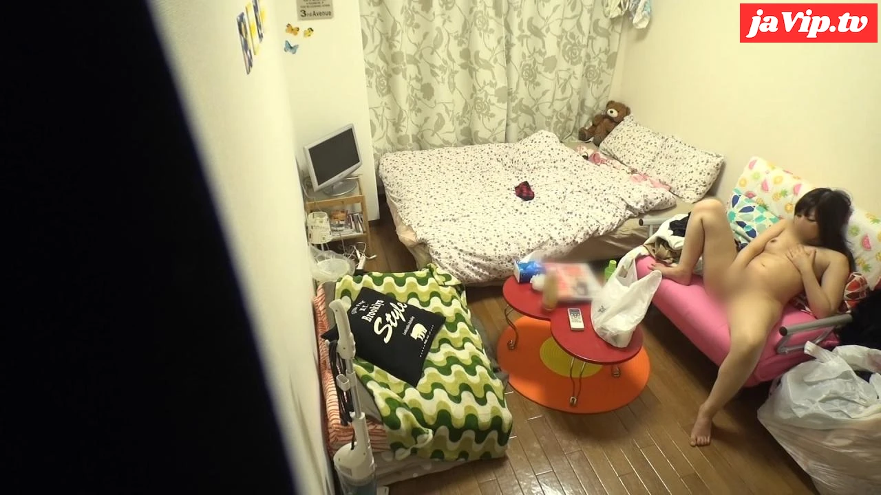 fc2ppv-4517733 - 【素人】気が強そうなお*さんのオナニーに隙間撮影。 一心不乱におまんこを弄って、クチュ音を立てながらイク～♥ - FC2PPV動画をオンラインで視聴 - jaVip