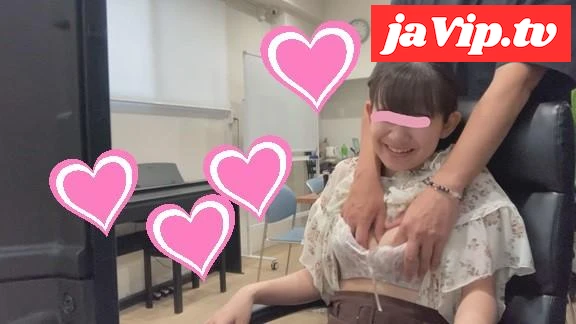 fc2ppv-4514788 - 【続続・会社の後輩】会社で誰もいない隙にフェラ抜きさせる。やっぱりこいつは笑顔が笑顔がヤヴァイ！ - FC2PPV動画をオンラインで視聴 - jaVip