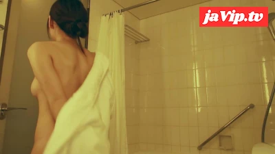 fc2ppv-4501929 - [個人撮影会・生着替えを・・・］〈逆さカメラアングルが超卑猥〉リゾート帰りの旅行好き20歳JDお着替え