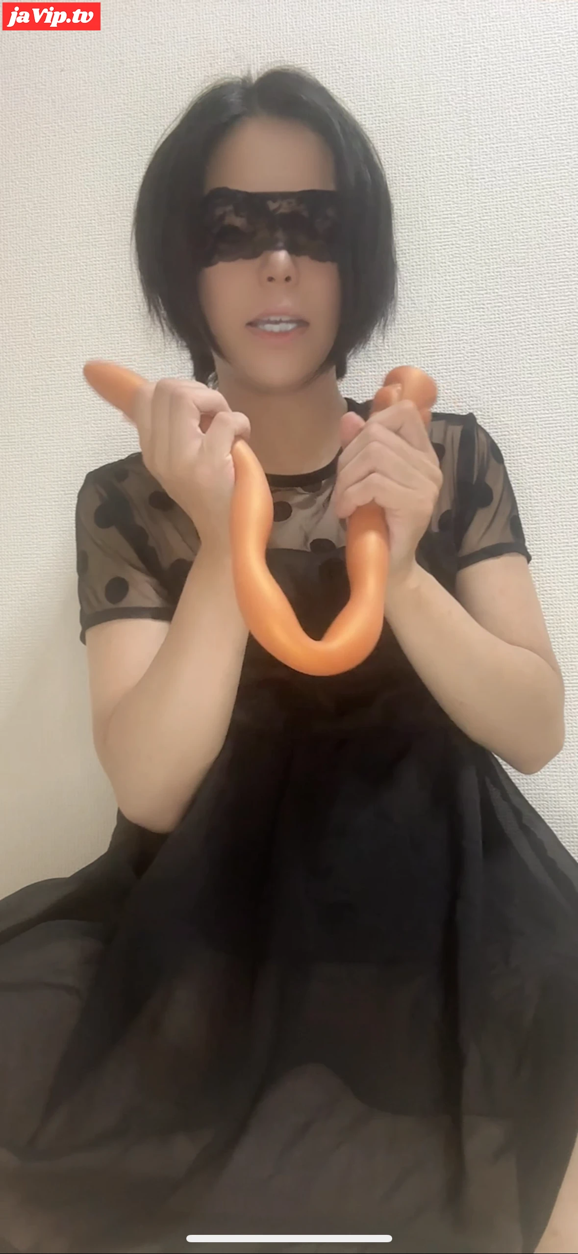 fc2ppv-4501295 - 【不倫寝取られ人妻　旦那が寝てる寝室の隣で夜中に二穴オ○ニー】人妻　寝取られ　NTR  調教　刺青　パイパン　アナル　二穴 - FC2PPV動画をオンラインで視聴 - jaVip