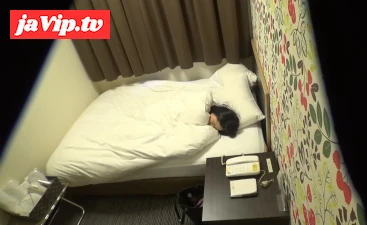 fc2ppv-4497454 - 【個撮】スレンダーボディの清楚系美人OL。淫乱マンコを弄って淫乱オナニーに没頭しちゃってます。