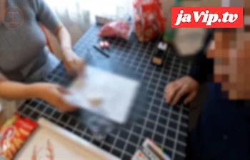 fc2ppv-4499417 - 【個人】クズ旦那に売られ、、ぼ乳を垂らしながらも体で返済中