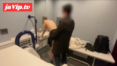 fc2ppv-4476020 - 【顔出しあり】山〇舞香似19歳と3回目！トイレでバックで突きまくった後ラブホで2回戦しちゃいます【前編】【個人撮影】No.133