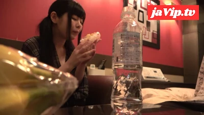 fc2ppv-4466372 - 【ハメ撮中出しSEX！】SNSで知り合ったリアル神待ち女のコ(Eカップ)と**交際！！