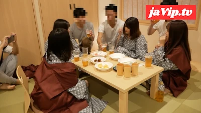 fc2ppv-4462190 - 【個人撮影寝取られその１】人妻OL社員の旅行で乱れえっち。【特化SALE】