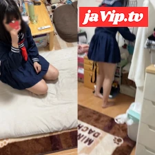 fc2ppv-4459890 - 「めっちゃいたいです…」実家に親が仕事から帰ってくるまでの間、お邪魔させてもらい本気の膣内奥にドピュッた