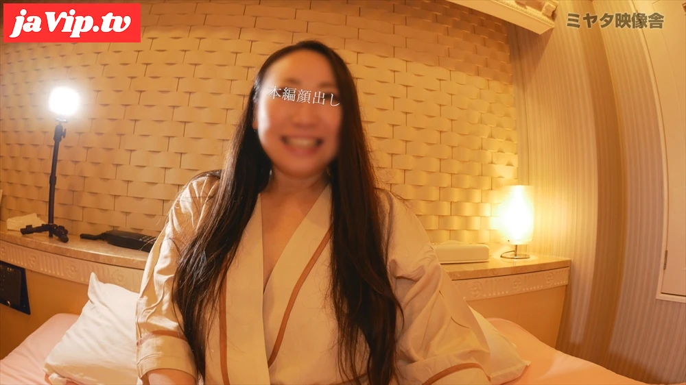 fc2ppv-4451379 - セックスレス豊満人妻あやさんの止まらない性欲！巨根君とラブホでウフフしっぽりハメ撮り！ - FC2PPV動画をオンラインで視聴 - jaVip