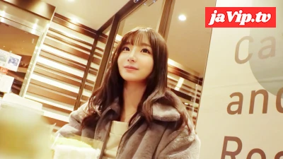 fc2ppv-4431694 - 登録者9万人越えの美人動画配信者。今回は限りの中出しハメ撮り映像。