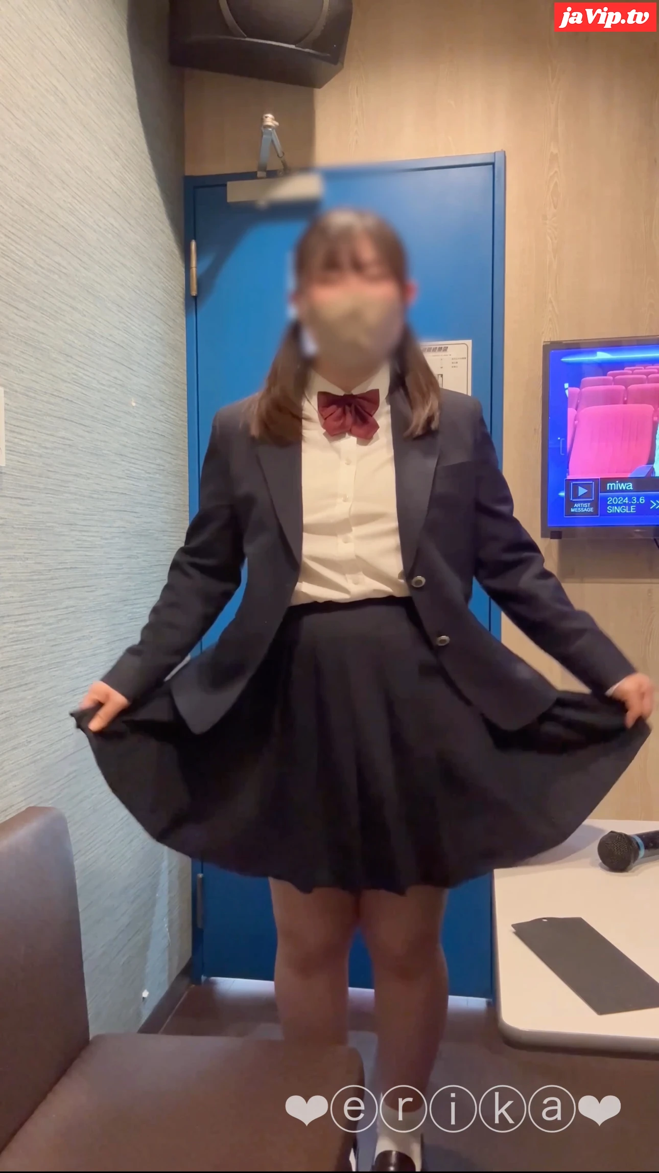 fc2ppv-4417128 - 【18歳Gカップえりかの自撮り】☆彡 カラオケで全裸オナニー！制服着てパンツの中には吸うおもちゃ！そこから全裸になって1曲歌ってスケスケのガラスの前でオナニーしちゃった…/// - FC2PPV動画をオンラインで視聴 - jaVip