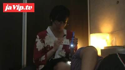 fc2ppv-4410796 - 【裏オプ】めちゃ可愛いリフレ嬢ちゃんが本番サービス。生チンポで激ハメSEX。