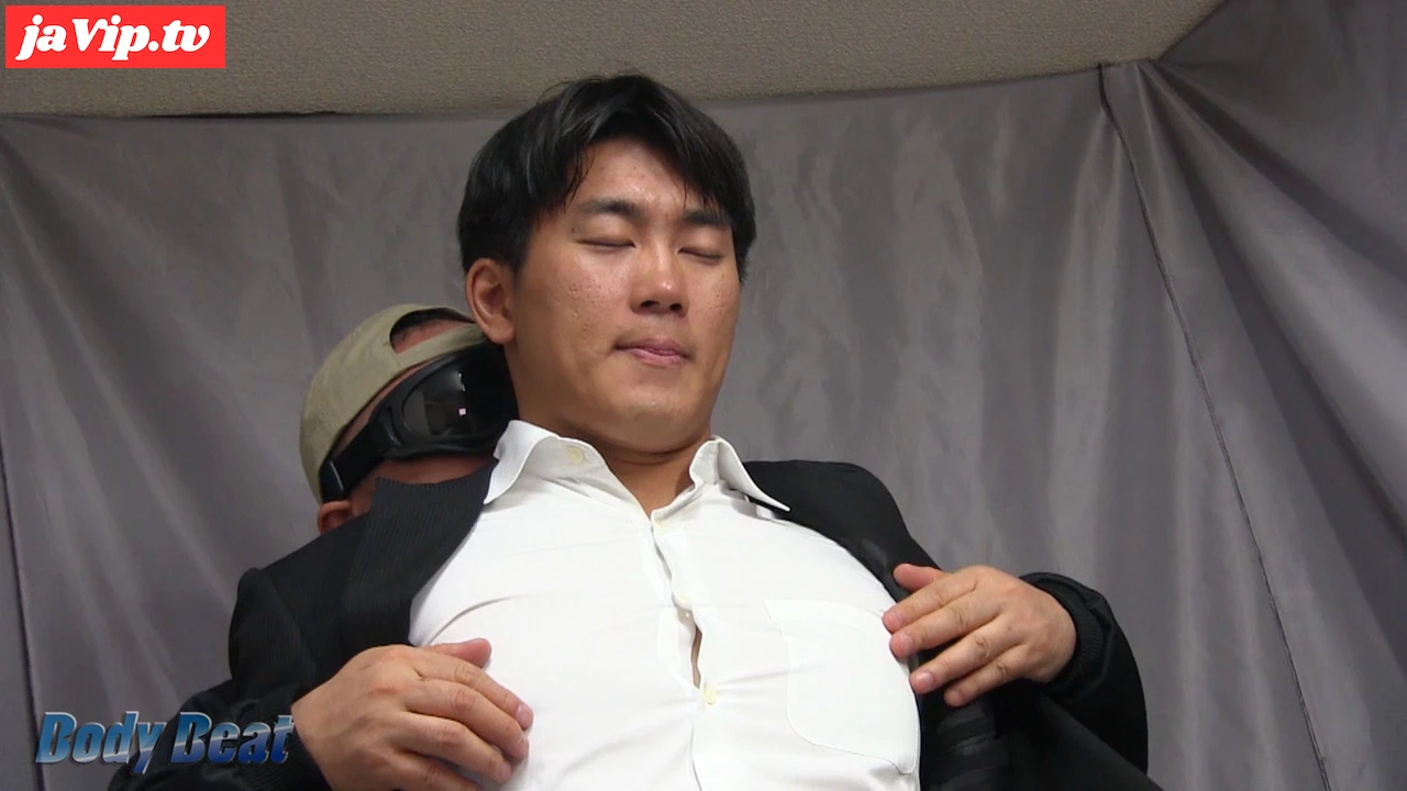 fc2ppv-4120241 - 大活躍中のAV男優、デカチンぶら下げ大量のザーメンぶっ放す。 - FC2PPV動画をオンラインで視聴 - jaVip