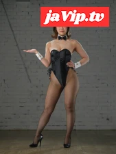 fc2ppv-4386335 - Dirty bunny girl performs sex to liven up the drinking party