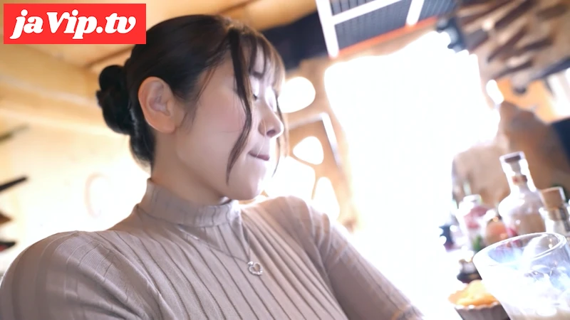 fc2ppv-4384276 - 【ナンパ不倫美女人妻SEXシリーズその（９）】旦那に内緒でハメ撮りHで素人美人が可愛い件について…。【ほしい物リストセール】 - FC2PPV動画をオンラインで視聴 - jaVip