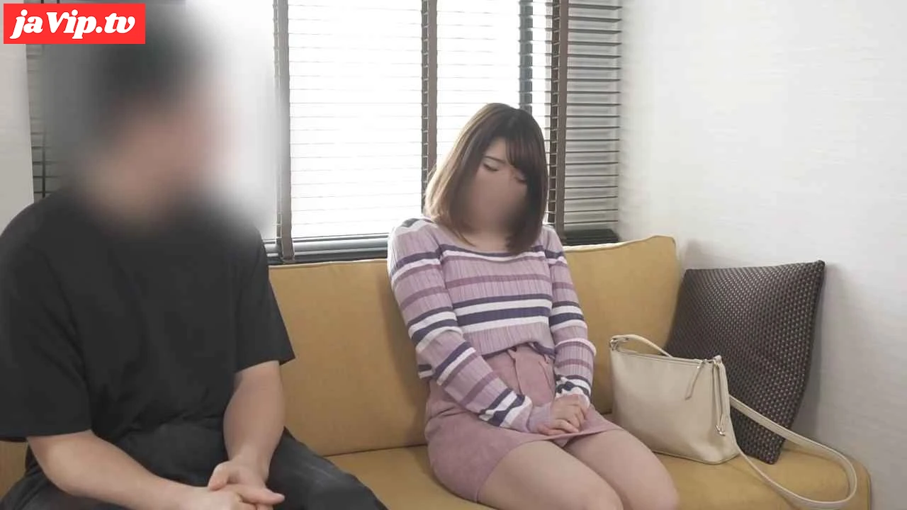 fc2ppv-4372720 - 【素人】清楚でおっとりした巨乳美女。はじらいながらも二人きりでエッチな雰囲気になりエッチな展開に。 - FC2PPV動画をオンラインで視聴 - jaVip