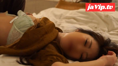 fc2ppv-4347414 - 【個人撮影】サバサバ系IT企業勤務の美女。 クリ勃起状態での寝バックで中イキさせて、お尻にザーメンを****ました。