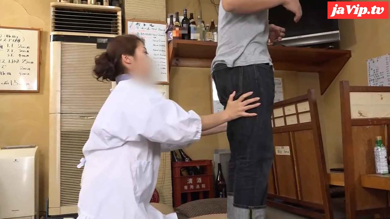 fc2ppv-4347223 - 【素人】スタイル抜群の美熟女女将。淫乱オマンコ触ると超濡らして激しいSEXにイキまくりです。 - FC2PPV動画をオンラインで視聴 - jaVip