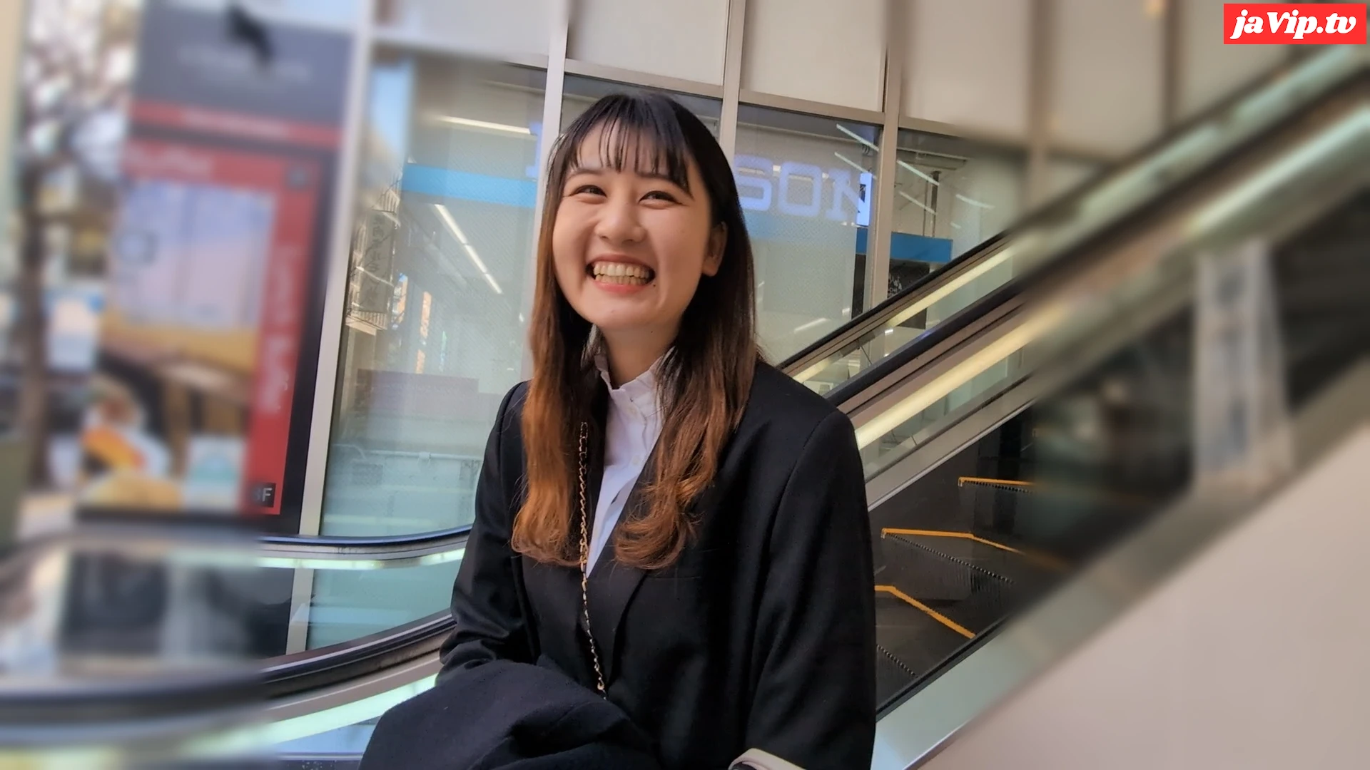 fc2ppv-4348219 - Yua-chan 22 years old vol.01 Invite an office lady in a suit to karaoke and then have sex at the hotel\! At the end, no blowjob ♡ - FC2PPV動画をオンラインで視聴 - jaVip