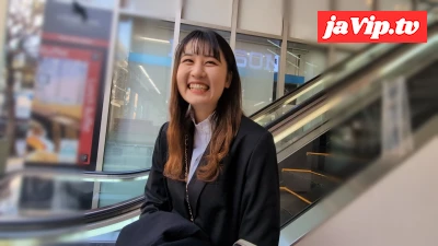 fc2ppv-4348219 - Yua-chan 22 years old vol.01 Invite an office lady in a suit to karaoke and then have sex at the hotel\! At the end, no blowjob ♡