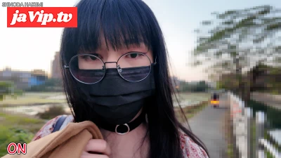 fc2ppv-4347379 - HA35野外でレースの下着姿で巨乳を露出してアナルにバイブを入れてオナニー！